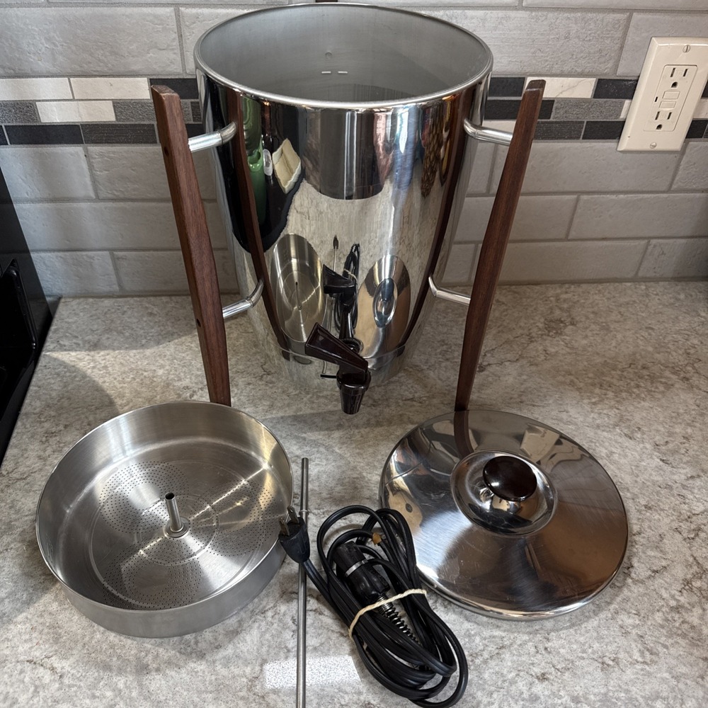 Vintage Regal Ware 1330 Atomic Rocket Coffee Percolator Teak Legs 10-30 Cup MCM